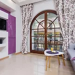 Neapol Sienkiewicza By Renters Apartman *