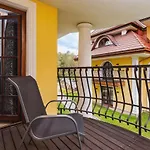 Apartman Neapol Sienkiewicza By Renters *